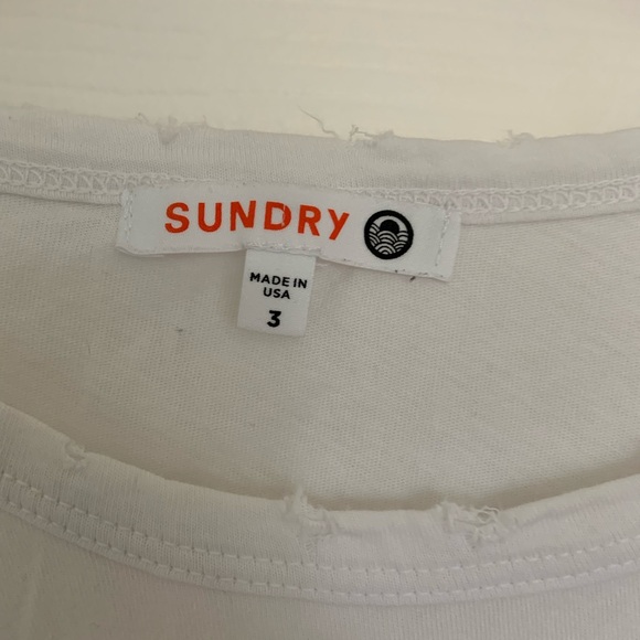 Sundry Top - Picture 3 of 3